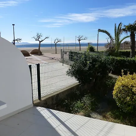 Appartement Inmosantos Oasis E3 *