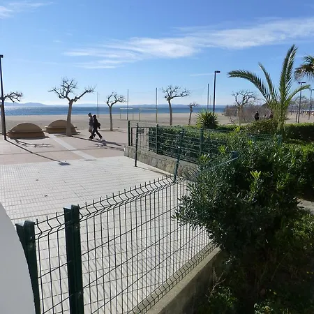 Appartement Inmosantos Oasis E3 *