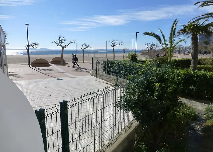 アパート Inmosantos Oasis E3 *